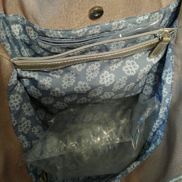 Kathy Van Zeeland . SALE $25 - Picture 8 of 8